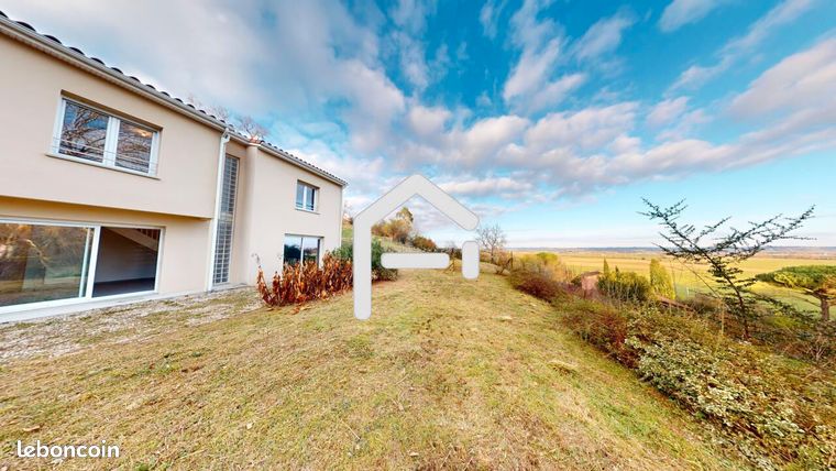Maison 5 pièces 145 m²