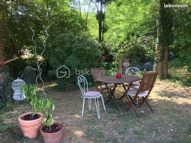 Maison 11 pièces 400 m²
