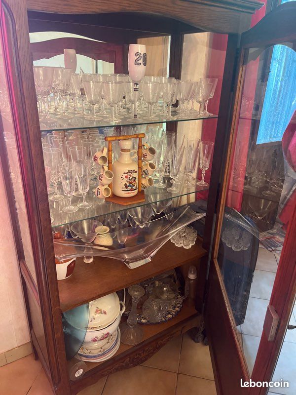 Vitrine (image 3)
