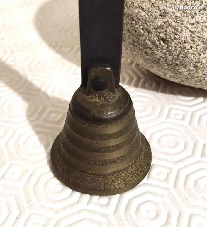 LOT DE 5 Clochettes En Fer Bronze Antique 38mm - FR