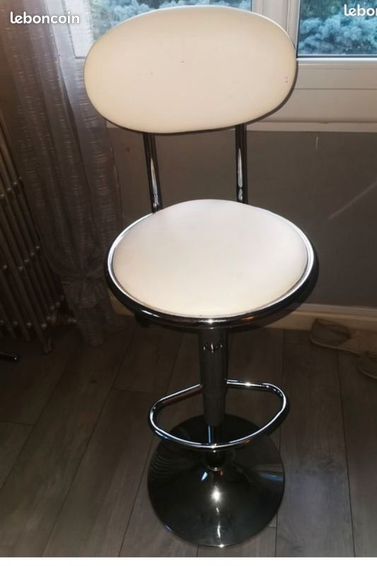 Tabouret de bar (image 1)