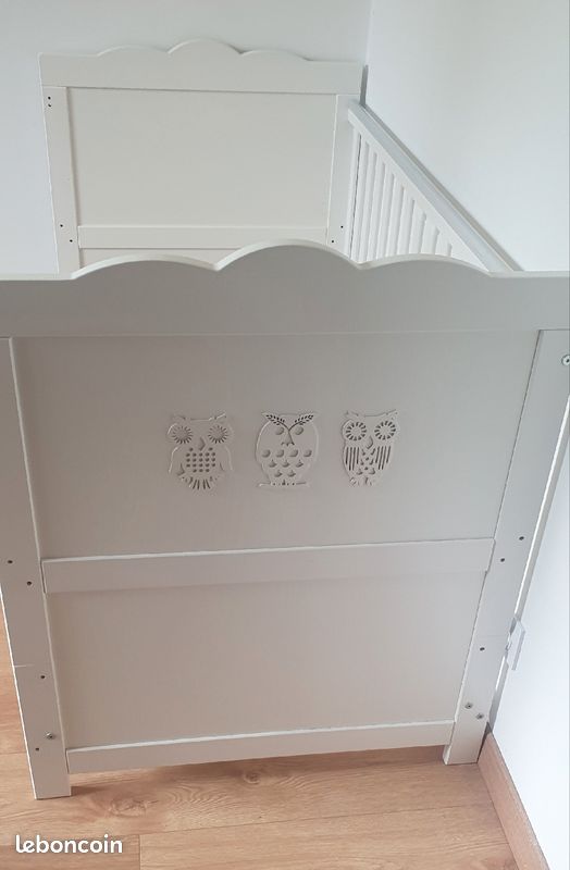 Lit Bébé en pin massif Évolutif Enfant Motifs Hiboux 140x70 + Matelas très bon état (image 4)