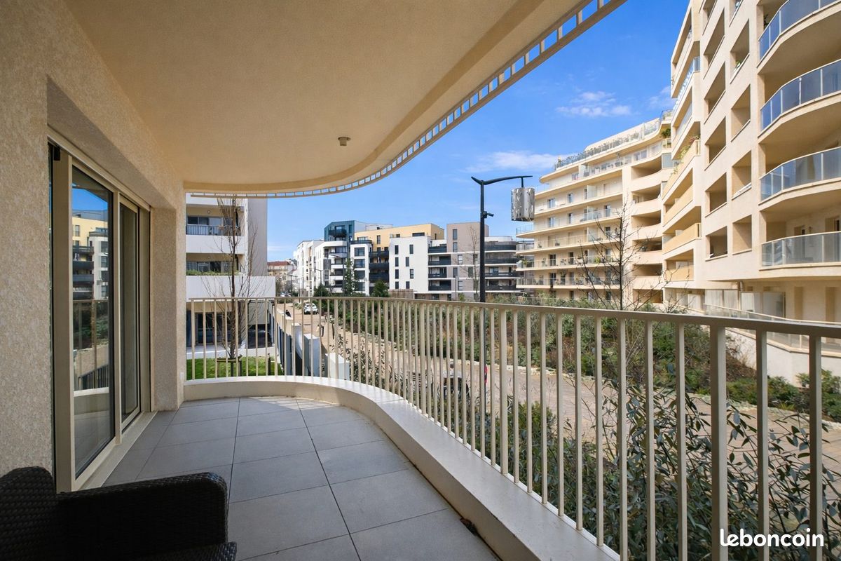 Appartement 2 pièces 49 m² · à Metz · 49 m² · 980 €