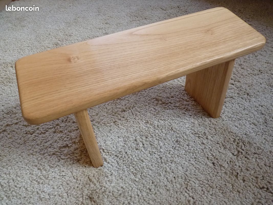 Banc, repose pieds, tabouret, pupitre, bois, prière, méditation, massif, chêne, châtaignier, merisier, (image 4)