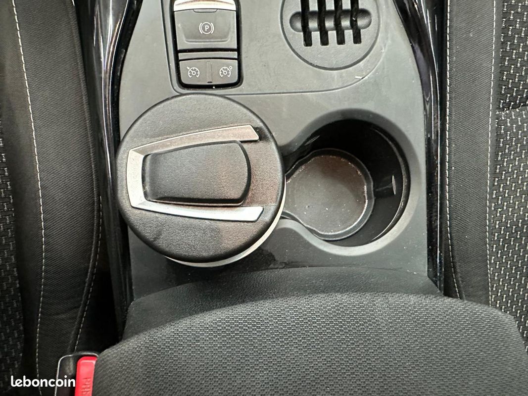 RENAULT KADJAR 1.5 Energy dCi - 110 - BV EDC Zen PHASE 1 (image 26)