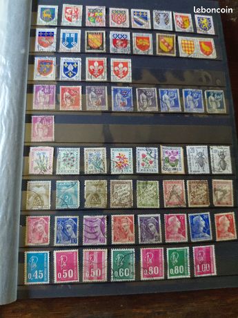 F) - 1 Pochette de 100 Timbres oblitérés de France tous différents