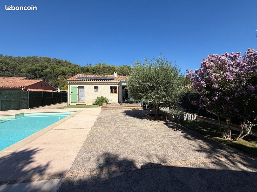 Maison 4 pièces 76 m² · à Tourves · 76 m² · 374 000 €