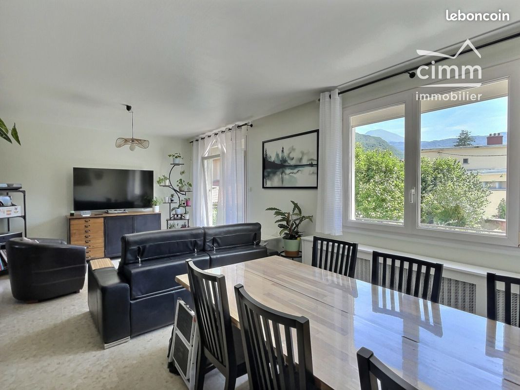 Maison 8 pièces 174 m² · à Vizille · 174 m² · 355 000 €