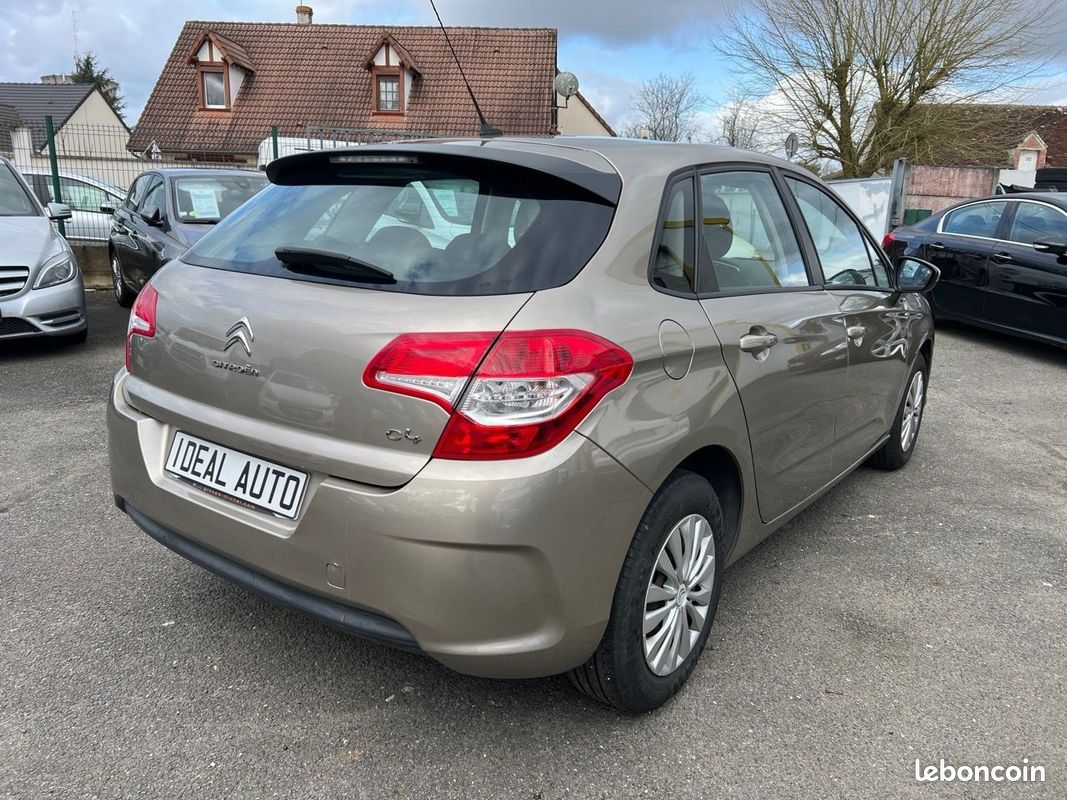 Citroen C4 1.6 HDI 90 FAP ATTRACTION (image 5)