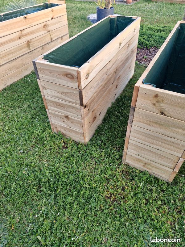 Jardinières en bois (image 3)