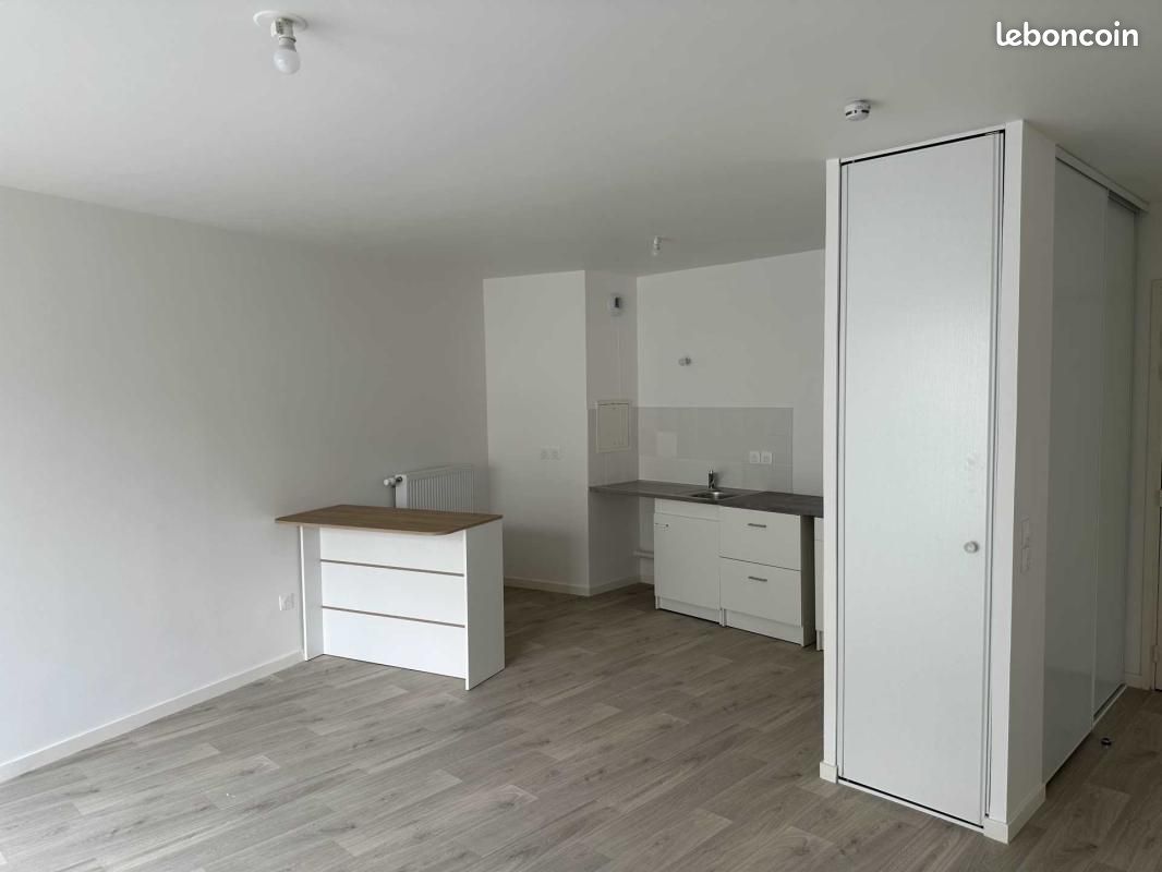 Appartement 2 pièces 49 m² · à Mennecy · 49 m² · 828 €