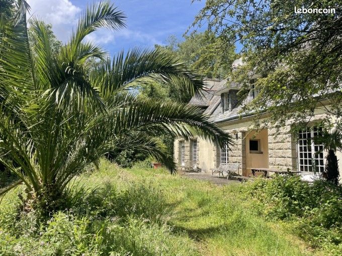 Maison 7 pièces 192 m² · à Le Juch · 192 m² · 190 000 €