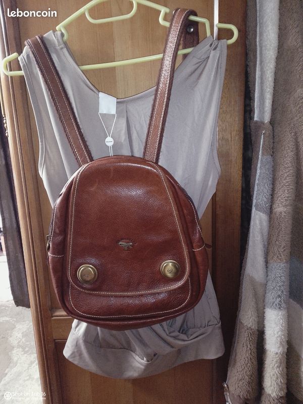 Superbe sac à dos en cuir de marque gil holters (image 1)