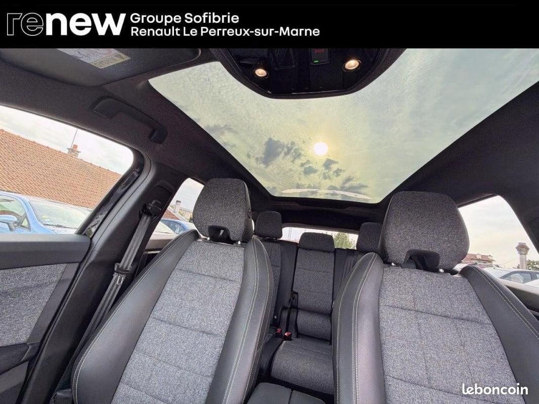 Renault Espace VI full hybrid E-Tech 200 ch 7pl Techno (image 28)