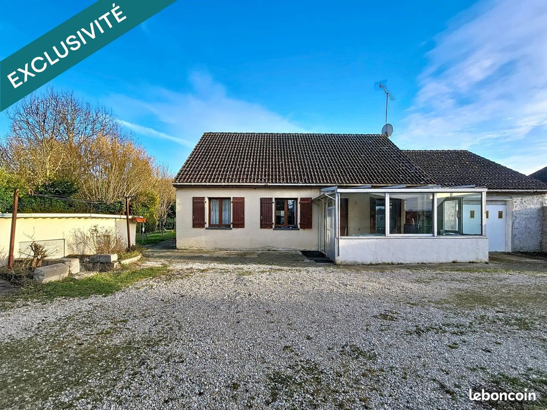 Maison 6 pièces 120 m² · à Longueville · 120 m² · 185 000 €