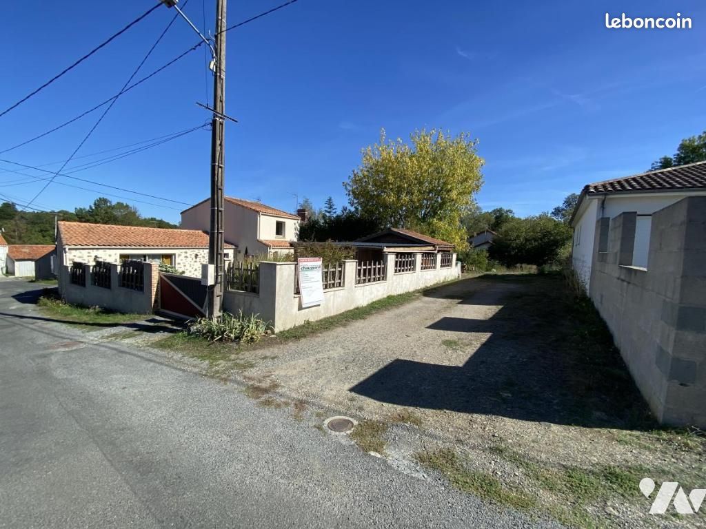 Terrain 584 m² · à Monnières · 584 m² · 99 440 €