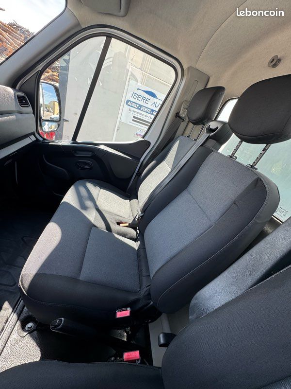 29.158 ht renault master benne + coffre rj3500 2.3 dci 165ch 27.000 kms clim attelage (image 10)
