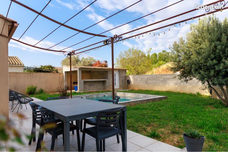 Maison 4 pièces 90 m² · à Piolenc · 90 m² · 299 000 €