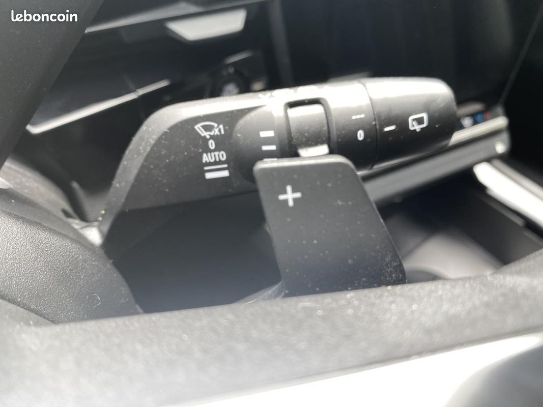 RENAULT AUSTRAL 1.2 E-Tech Hybride - 200 - BVA multi-modes 2023 Techno (image 21)