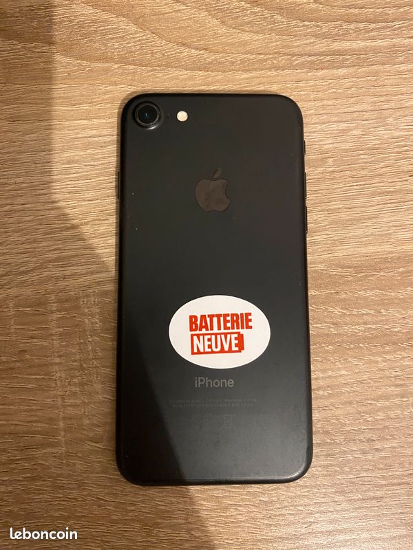 IPhone 7 (image 2)