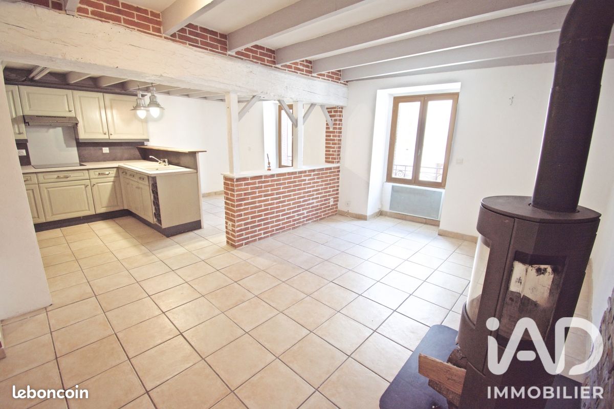 Appartement 3 pièces 58 m² · à Montlhéry · 58 m² · 158 000 €