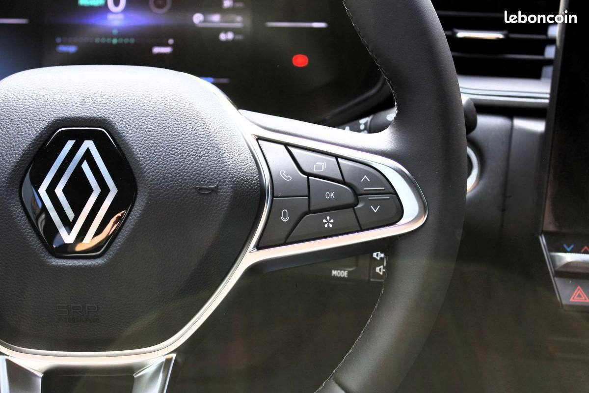 Renault Captur 1.6 e-TECH FULL HYBRID 145 CH TECHNO (image 29)