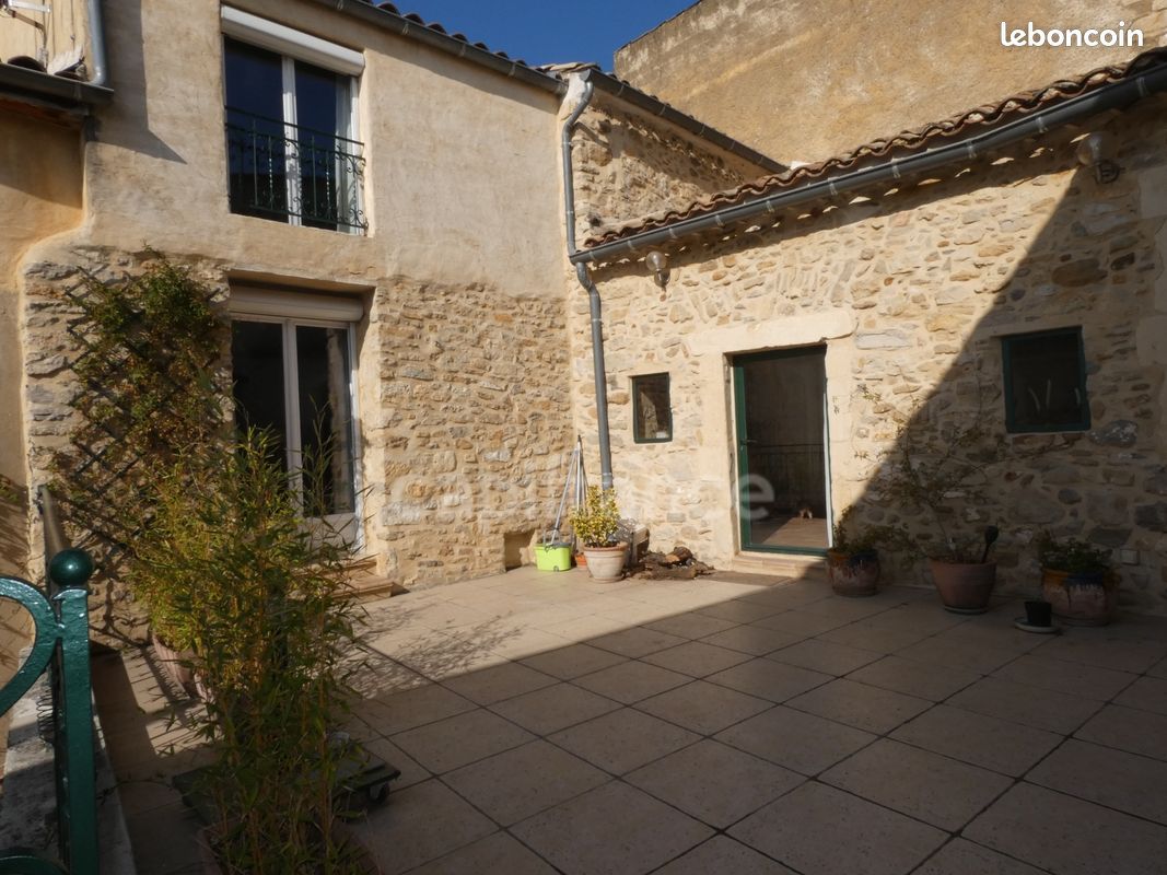 Maison 4 pièces 90 m² · à Laudun-l'Ardoise · 90 m² · 285 000 €