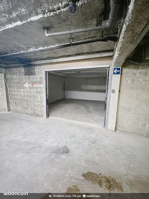 Parking 30 m² · à Mougins · 30 m² · 265 €/mois
