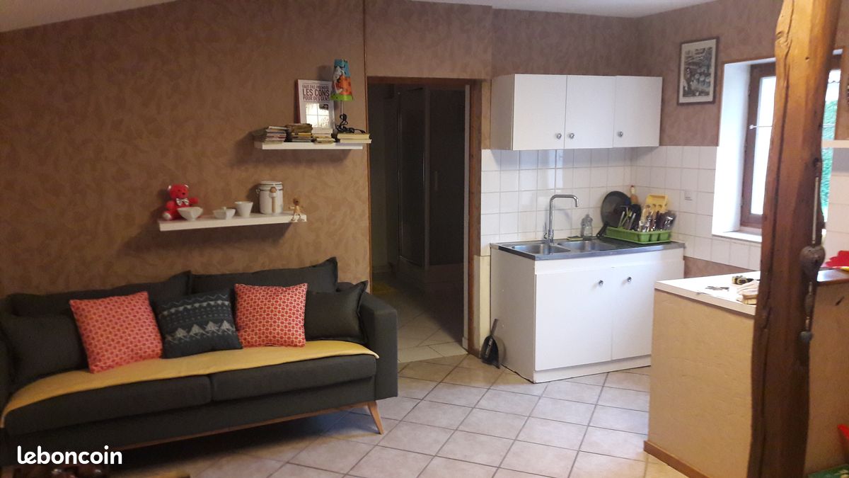 T2 Meublé dans maisonnette BUXEROLLES - Buxerolles 86180 (image principale 0)