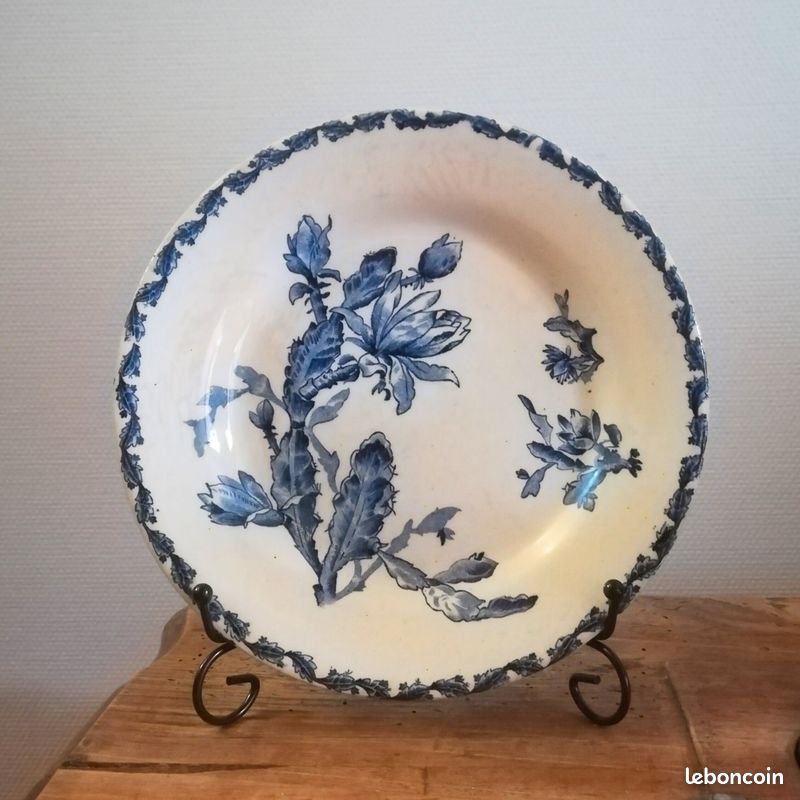 1920 Assiette GIEN - modèle Cactus (image 1)