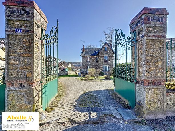 Maison 9 pièces 196 m²