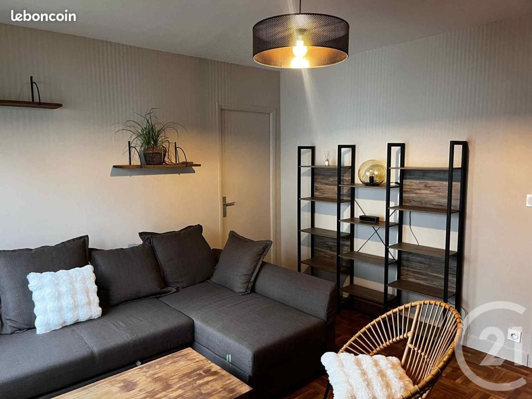 Appartement 4 pièces 69 m² · à Rennes · 69 m² · 500 €
