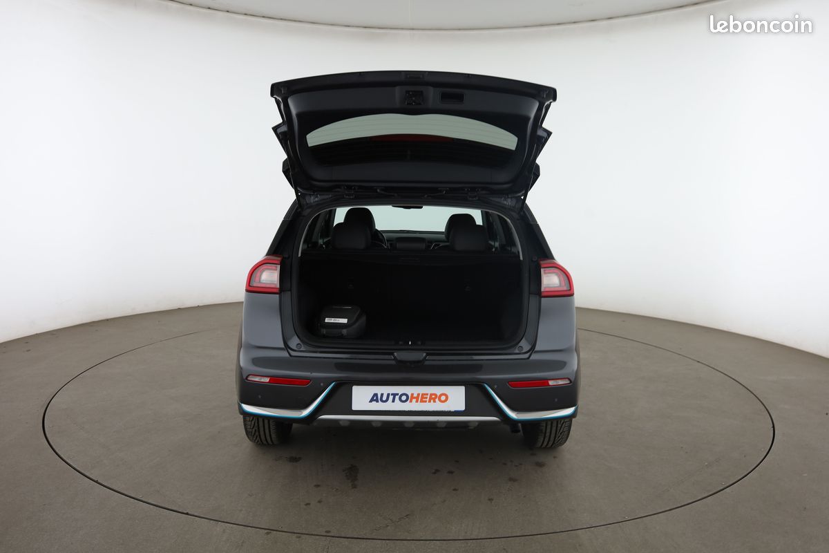 Kia Niro 1.6 GDi Plug-In Hybrid Premium DCT6 141 ch (image 10)