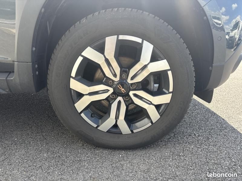 Dacia Duster 1.5 Blue dCi 115ch Extreme 4x4 (image 14)
