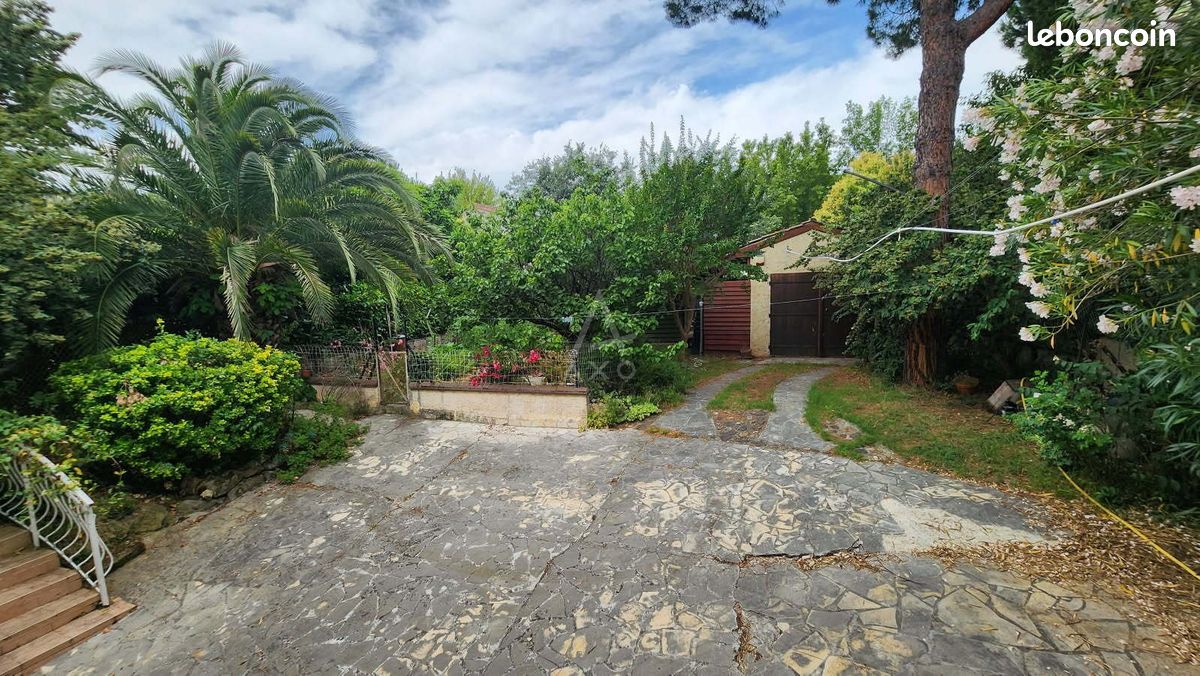 Maison 8 pièces 230 m² · à Toulouse · 230 m² · 489 000 €