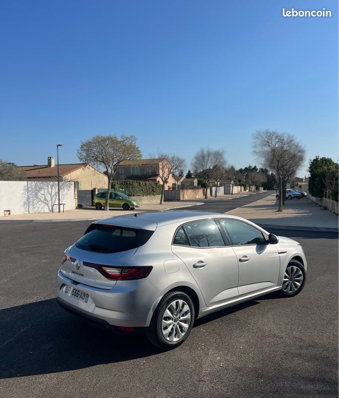 Mégane 4, 1.5L DCI 115ch avec CarPlay d’origine (image 2)