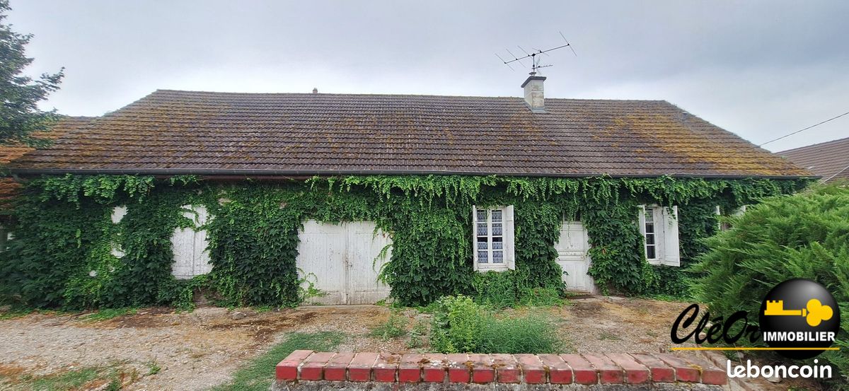 Maison 4 pièces 143 m² · à Franxault · 143 m² · 140 000 €