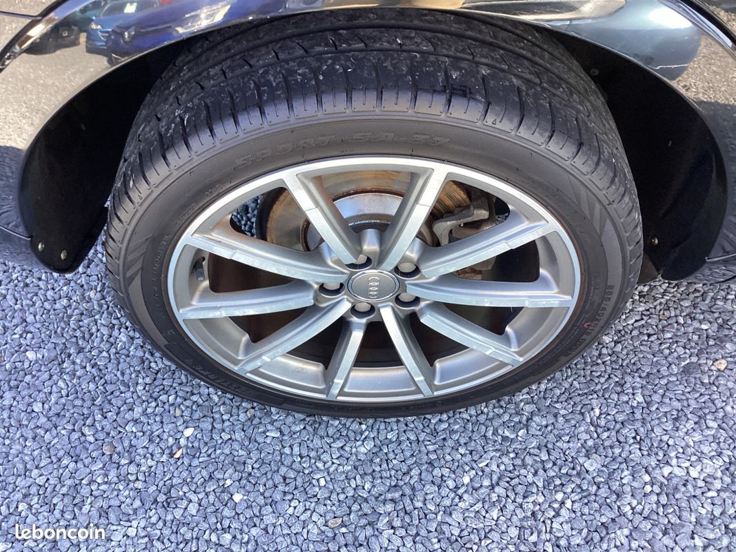 Audi Q3 S Line S-tronic (image 30)