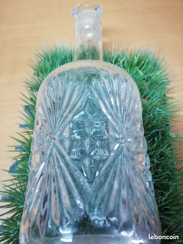 Carafe à liqueur en verre ciselé années 50 (image 2)