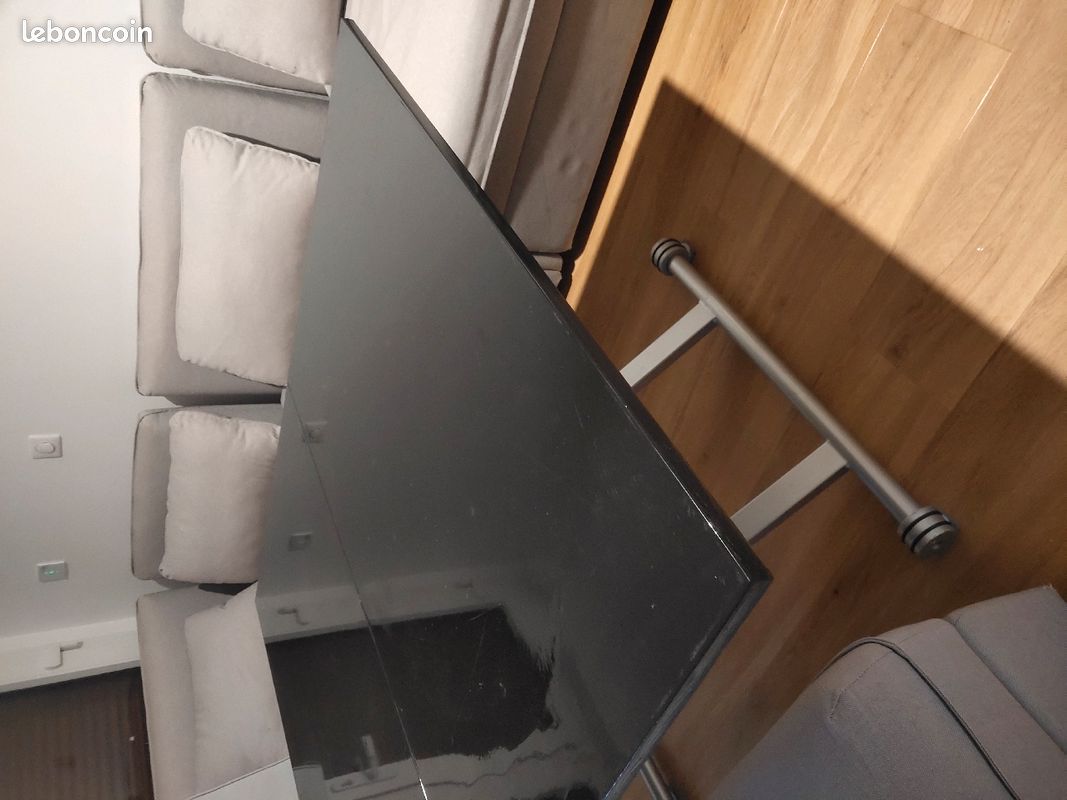 Table ajustable (image 2)