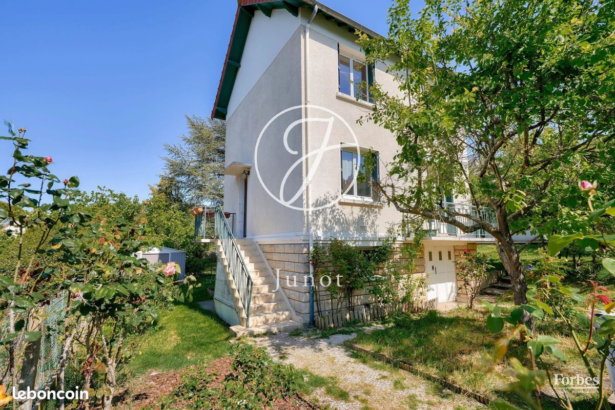 Maison 5 pièces 110 m² · à Rueil-Malmaison · 110 m² · 875 000 €