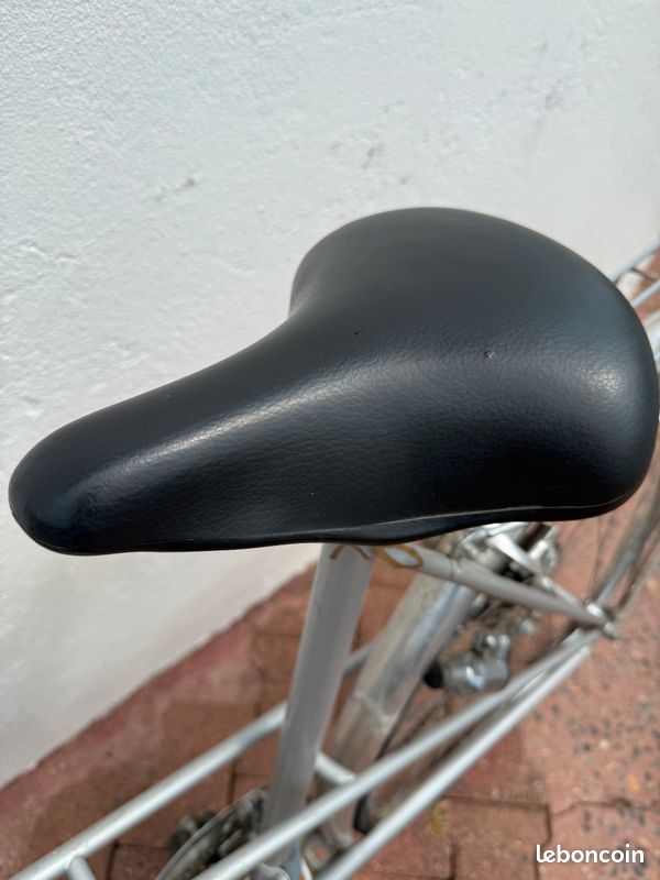 Vélo ancien (image 3)