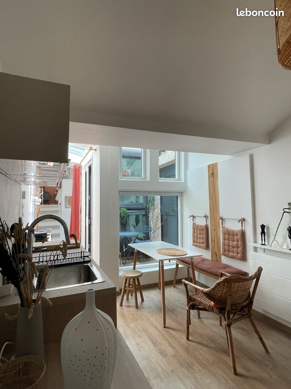 Petite maison de ville centre Fontainebleau (image 3)