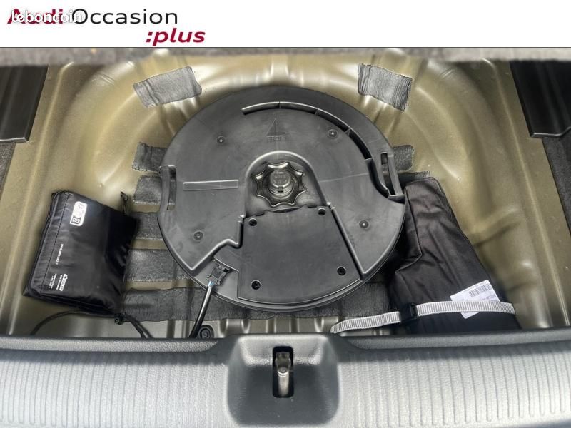 Audi Q2 35 TFSI 150ch S line Plus S tronic 7 (image 33)