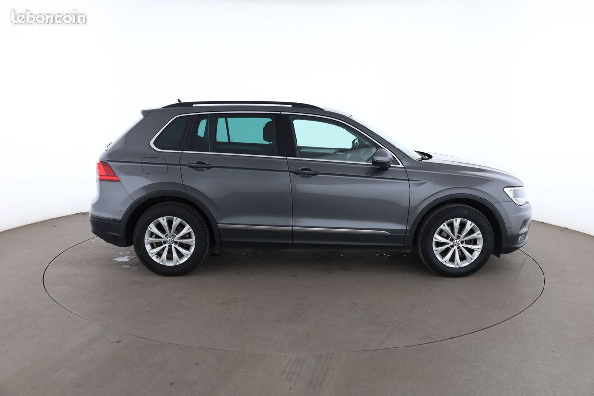 Volkswagen Tiguan 1.4 TSI ACT BlueMotion Tech Confortline BV6 150 ch (image 13)