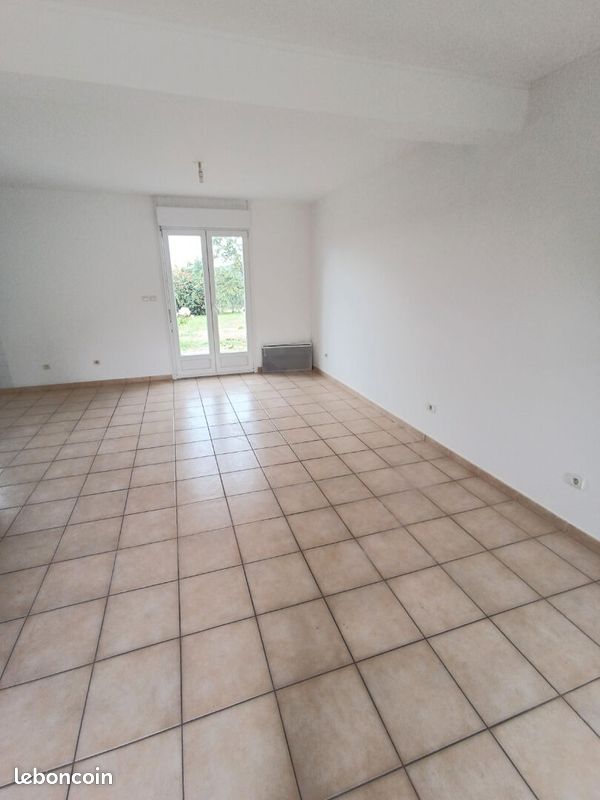 Maison 3 pièces 57 m² · à Ugny-le-Gay · 57 m² · 650 €/mois