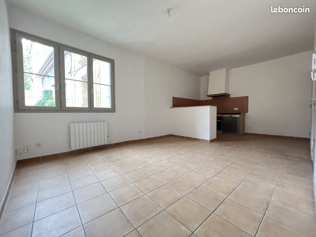 Appartement 3 pièces 65 m² · à Pézenas · 65 m² · 675 €/mois