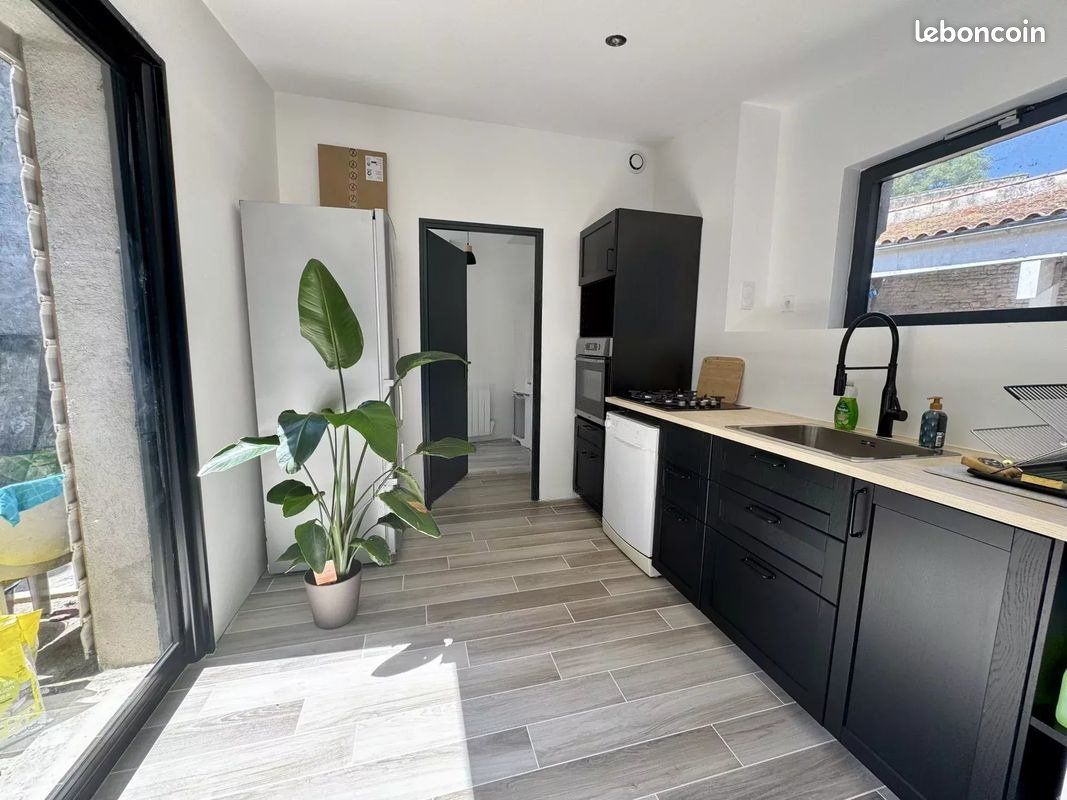 Maison 4 pièces 70 m² · à Saint-Xandre · 70 m² · 275 000 €