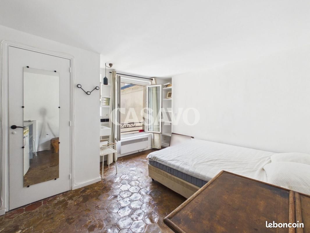 Appartement 1 pièce 14 m² · à Paris · 14 m² · 200 000 €