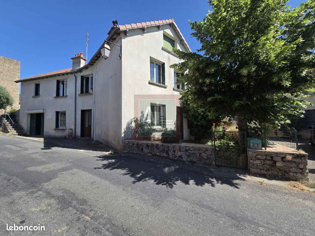 Maison 7 pièces 128 m² · à Saint-Jean-la-Fouillouse · 128 m² · 99 000 €